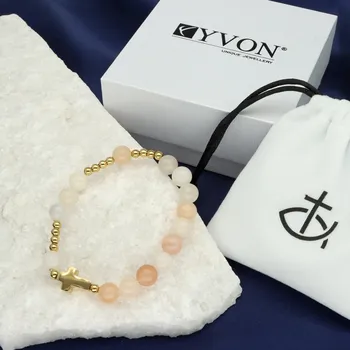 Náramek Yvon Elegantní dámský pozlacený růženec s aventurinem