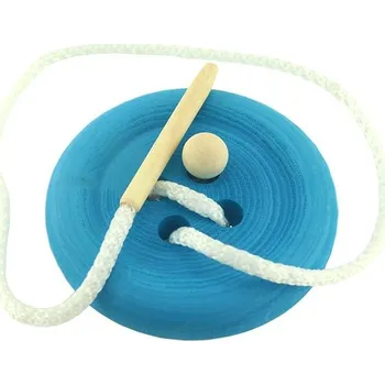 Dřevěná hračka Ulanik Dřevěná hračka "Knoflik" moudrý