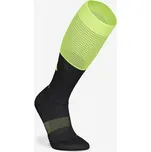 KIPRUN Běžecké kompresní podkolenky 500 39/42 L ČERNÁ|ŽLUTÁ