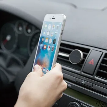 DAALO Magnetický držák na mobil do auta - stříbrný