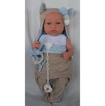 Panenka Realistické miminko - chlapeček Matouš v overalu bez rukávů od španělské firmy Marina & Pau (Luka Baby Soft- 45 cm - baleno v sáčku)