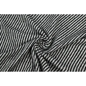 Kabátovka černo bílé šikmé pruhy