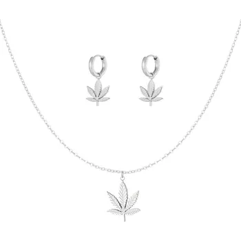 Náhrdelník ORNAMENTI Set náhrdelníku a náušnic Cannabis silver