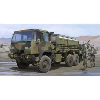 Plastikový model M1083 FMTV Standard Cargo Truck - Trumpeter 01007