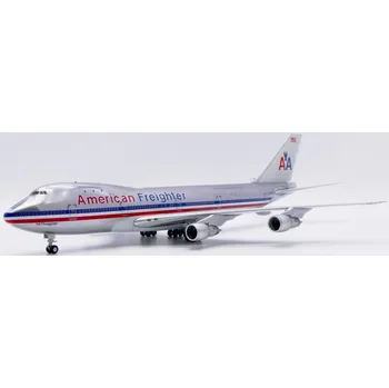 Plastikový model JC Wings - Boeing B747-100SF, American Airlines "American Freighter", USA, 1/200