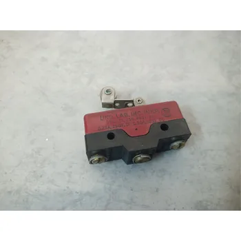 vypínač Mikrospínače Unimax Honeywell Micro 2HBF-5 20A 480VAC koncový spínač SPDT Varianta: 2HBF-5 rovný