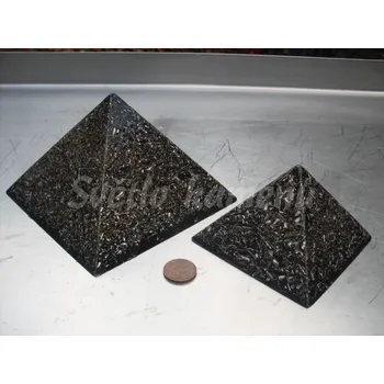 ORGONIT PYRAMIDY S TURMALÍNY - velmi očistné, dosah - 100 m2, 9,5 cm, cca 1175 g