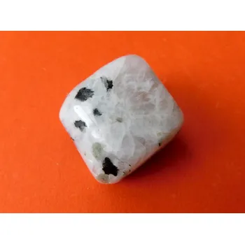 Přírodní kámen MĚSÍČNÍ KÁMEN Indie, cca 2 - 2,5 cm, 20 - 30 g