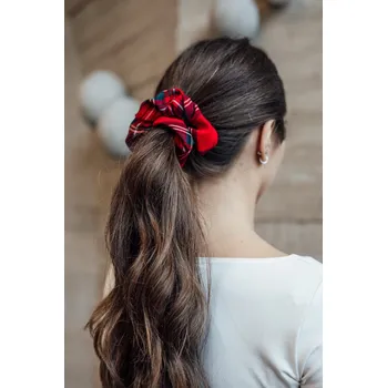 Tartanová gumička scrunchie červená