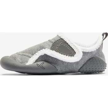 Dětská sportovní obuv DECATHLON Dětské protiskluzové cvičky 25 BÍLÁ|ŠEDÁ