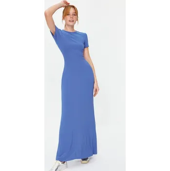 Dámské šaty Trendyol modré šaty s krátkým rukávem, přiléhavé, s kulatým výstřihem, elastické, pletené, maxi délky a tužkovým střihem. Trendyol světle modrá 2632564
