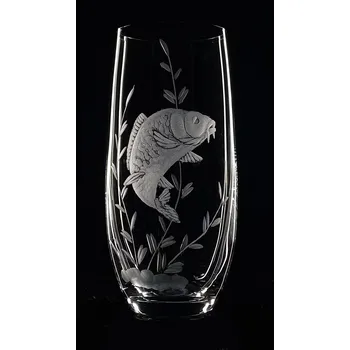 Sklenice sklenice na pivo Club 350ml s rytinou kapra - ručně ryté (broušené) dárková krabička, dárek pro rybáře