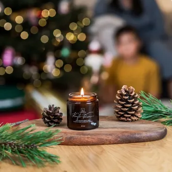 Svíčka Tvoje Svíčka VONNÁ SVÍČKA KOUZLO VÁNOC - kadidlo, pomeranč ml: 120 ml