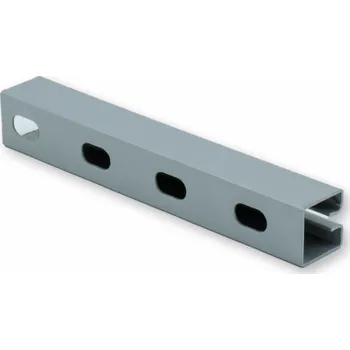 Plech Lemovací profil WG30 děrovaný; šířka štěrbiny 5,7mm; otvor 11x20mm; rozteč 50mm