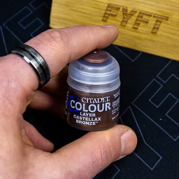 Modelářská barva Citadel Layer: Castellax Bronze 12ml - barva na figurky a miniatury