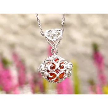 Přívěsek Přívěsek s jantarem zdobená kulička Ag 925/1000