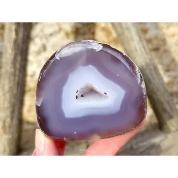 Přírodní kámen Achátová geoda přírodní šedá (Brazílie) 195g