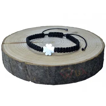 Náramek WUX Macrame náramek mezičlánek Čtyřlístek VELIKOST NÁRAMKU: Pánská....18cm, BARVA PROVÁZKU: Béžová, PRŮMĚR PROVÁZKU: Ø 1mm