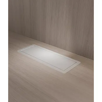 Organizér kabelů ASA 06131E00011 Vestavná zásuvková jednotka VERSANET PRO 2x230V, 2xUSB 5V (nabíječka), 1x volná pozice, kartáčovaná nerez