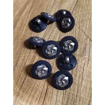 Knoflík Knoflík s krčkem černý s květinou uprostřed