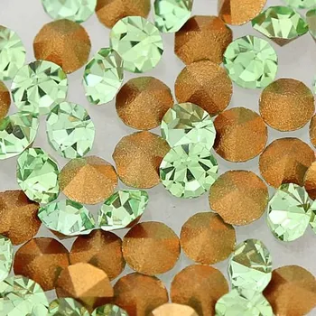 Korálek CZ Chaton ROUND ss11/80ks Peridot F