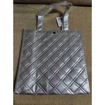 Taška metalická svačinová barva stříbrná