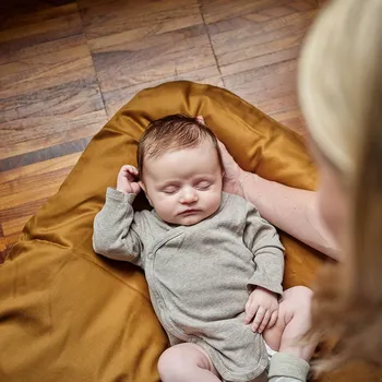 Zavinovačka Lily is sailing Péřová zavinovačka - Exclusive TENCEL™ Amberine Velikost: 80 x 80 cm, Varianta: povlak zavazování páskem