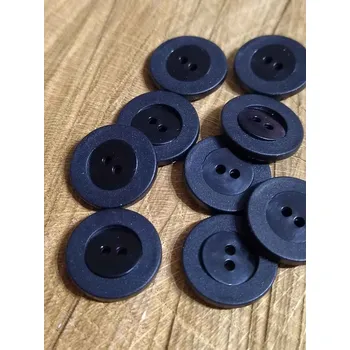 Knoflík Knoflík černý dvoudírkový s vystouplým středem