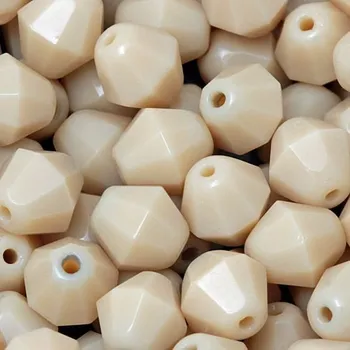 Korálek CZ Korálek broušený SLUNÍČKO 8mm béžová