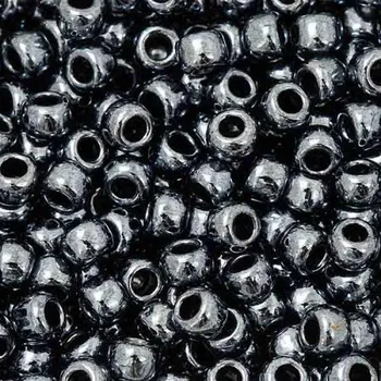 Korálek TOHO Co., Ltd. TOHO Round 8/0 Metallic Hematite