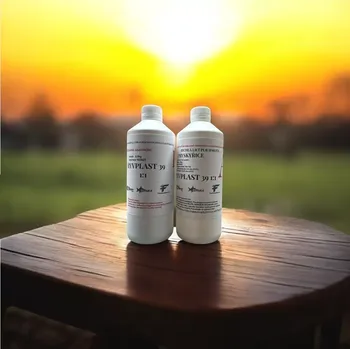 RYVPLAST 39-RYCHLÁ LICÍ PUR HMOTA 1000G (500 g složky A + 500 g složky B)