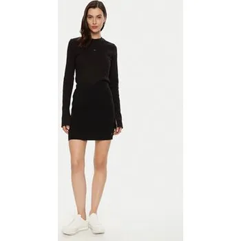 Dámská sukně Calvin Klein Jeans Pouzdrová sukně J20J224865 Černá Slim Fit XS