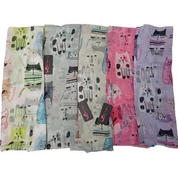 Šála Lehká šála s barevnými kočkami