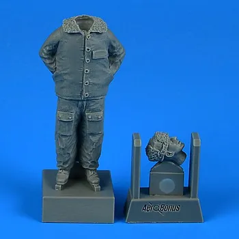 Plastikový model 1/32 Russian Modern Mechanic (1 fig.)