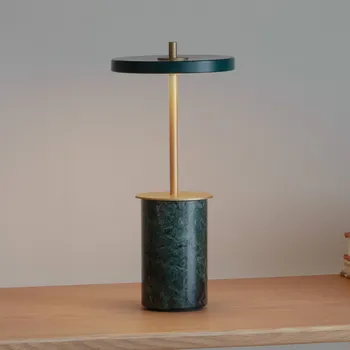 Venkovní osvětlení Nabíjecí stolní lampa UMAGE LED Asteria Move Mini, zelená 26 cm IP44 zelená, mosazná 1 x LED dioda - Doprava zdarma