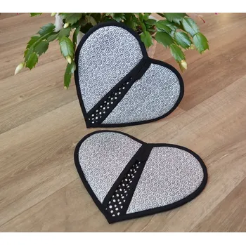 Chňapka Šatoli.cz Kuchyňská chňapka srdíčko sada 2 ks