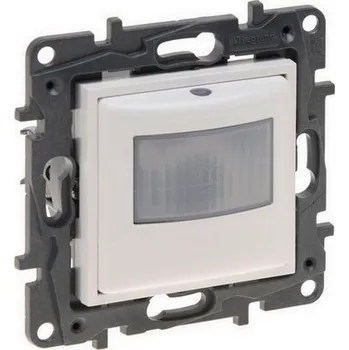 vypínač a zásuvka Legrand Niloé Step pohybové čidlo 3vodičové bílé 863149A