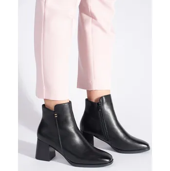 Dámská zimní obuv Exkluzívní dámské černé kotníčkové boty na širokém podpatku 36