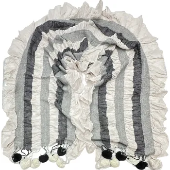 Šála Šála s bambulkami .09