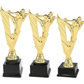 Soška - sportovní pohár - KICKBOX - NT/P374 Výška poháru: Soška C - 22 cm