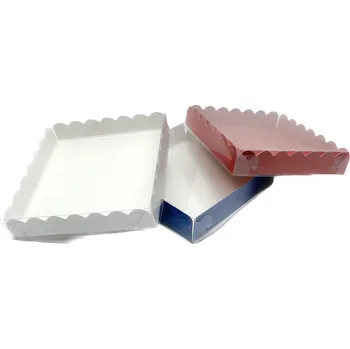 Krabička s průhledným víkem 13x13x2,5 cm