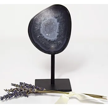 Přírodní kámen ACHÁT NA KOVOVÉM PODSTAVCI 0,32 KG