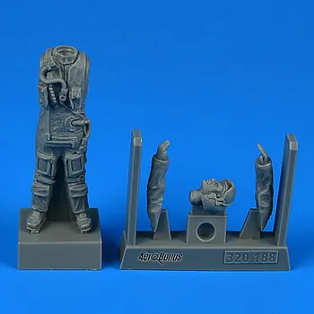 Plastikový model Aerobonus 1/32 RAF Fighter Pilot - Falkland War (1 fig.)