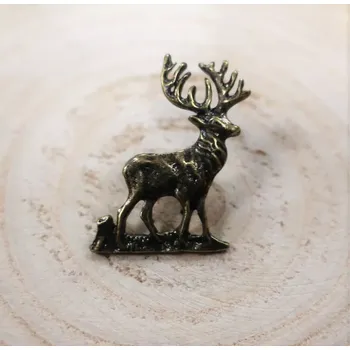 Odznak - jelen zlatý II (Myslivecká ozdoba)