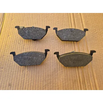 Brzdová destička Originální díl Škoda přední brzdové destičky Škoda Fabia I (6Y) se signalizací opotřebení 1J0698151D