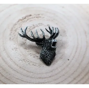 Odznak - troubící jelen stříbrný (Myslivecká ozdoba)