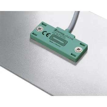 Příslušenství k měřicímu přístroji Pepperl plus Fuchs kapacitní senzor přiblížení CBN5-F46-E2 051974 50 x 20 mm nezarovnaná PNP