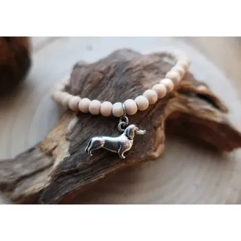 Šperk Náramek Jezevčík (Náramek z dřevěných korálků)
