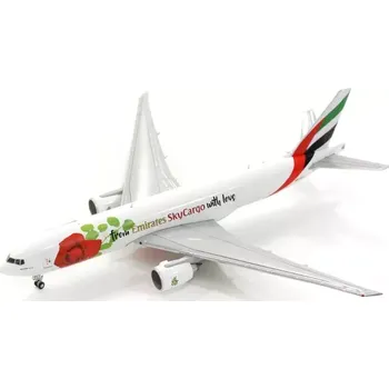 Plastikový model Emirates SkyCargo - Boeing 777F "From ESC with Love" (1:400)