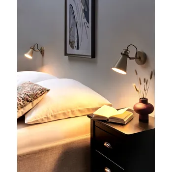 Nástěnné svítidlo Sada 2 nástěnných světel béžová kovová svítidla nastavitelné ložnice obývací pokoj domácí kancelář osvětlení průmyslový design Beliani